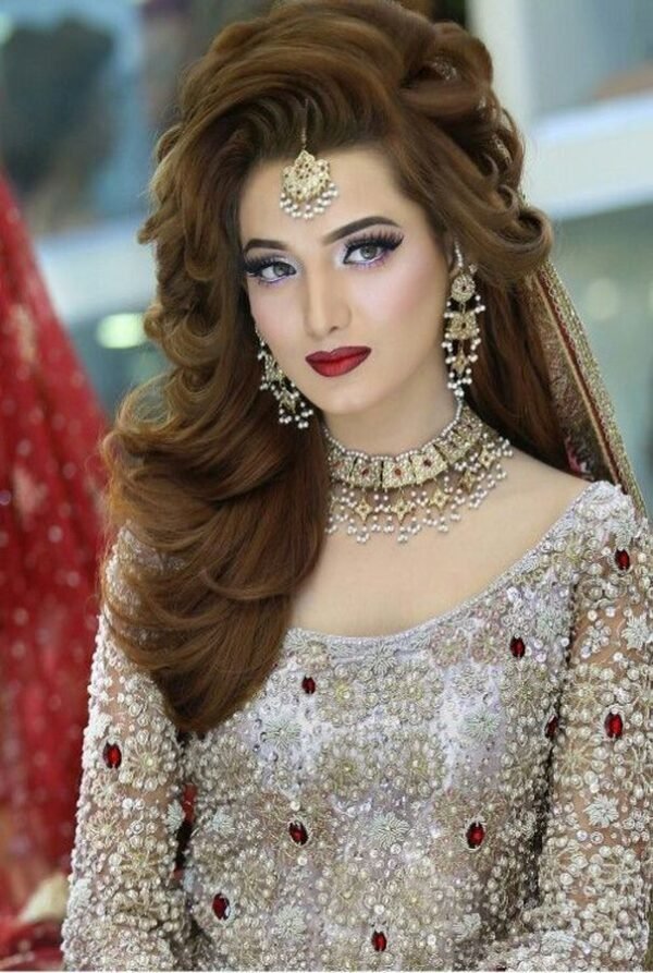 Luxury Engagement Make Up